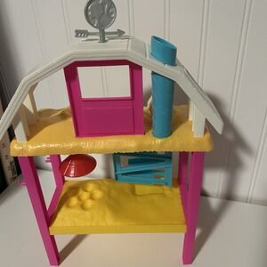 Barbie Girls Hatch and Gather Egg Farm Chicken Coop Toy Barn Hard Plastic